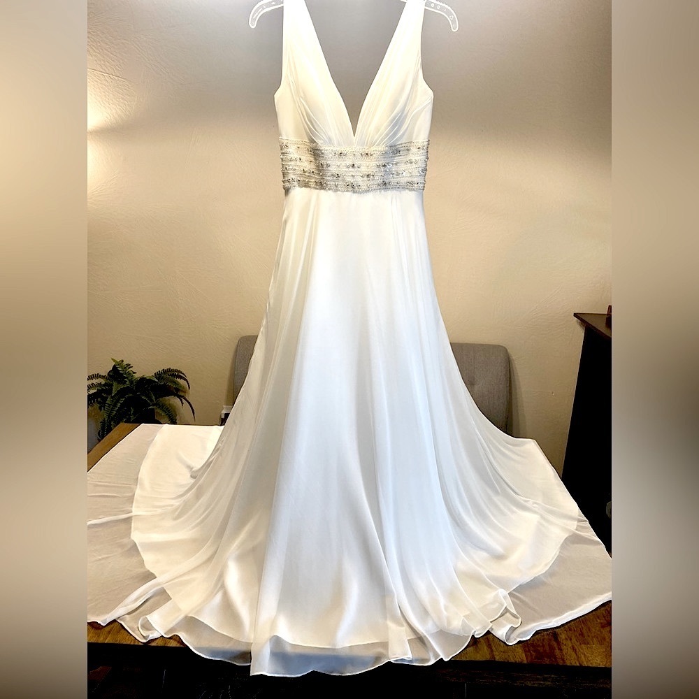 Wedding Dress White Beaded street size 8 /12wedding: NWOT by Exclusive Bridal